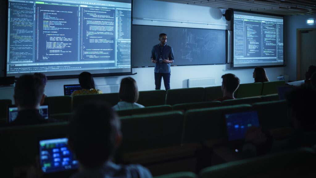 Cybersecurity MBA Students Talk Tech, Business and Policy in D.C.